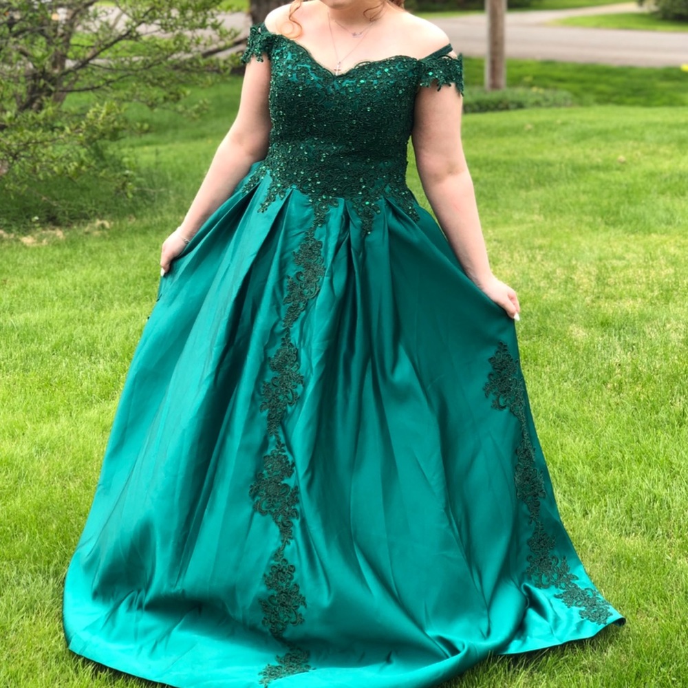 Prom dress